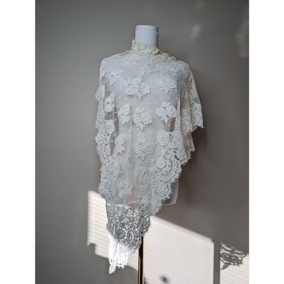 Floral Shawl Lace Wrap - Picture 1 of 7